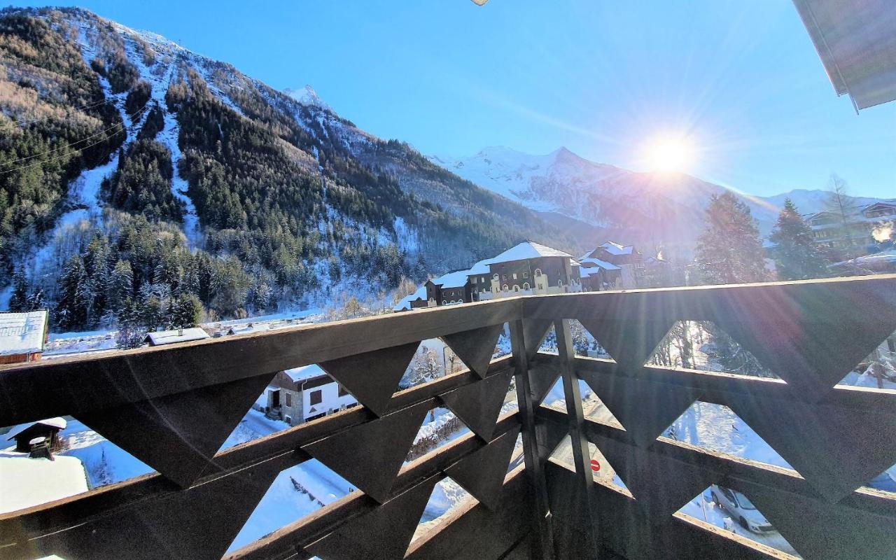 Grand Studio Aiguille Du Midi Et Vue Mont Blanc シャモニー エクステリア 写真